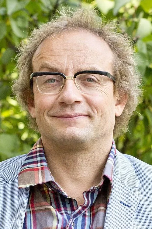 Bernhard Hoëcker ha trabajado con Wigald Boning en 1 ocasiones