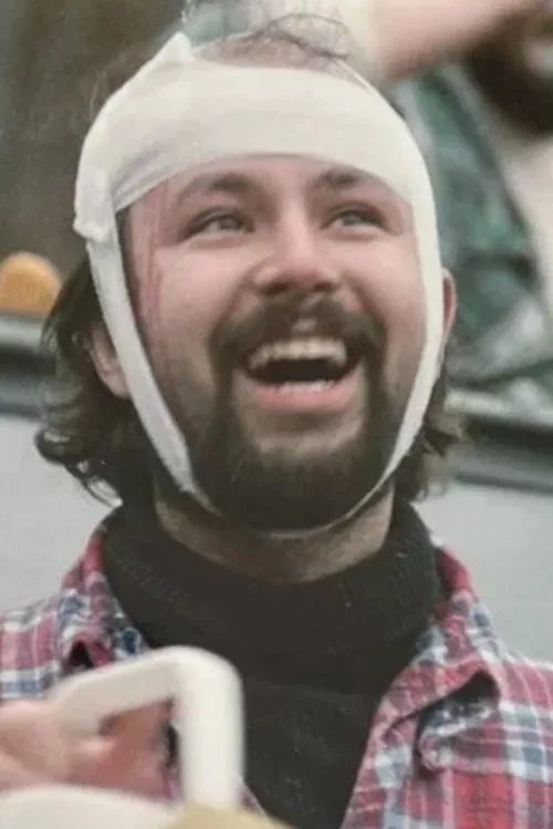 Leonard Lies ha trabajado con 'Wild Bill' Laczko en 1 ocasiones