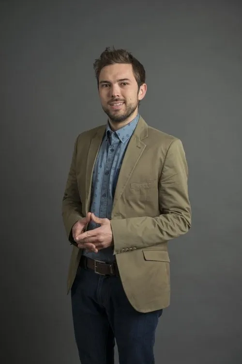 Wilhelm van Der Walt — personaje: Sybrand