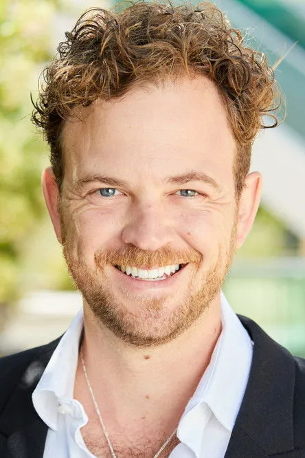 Jonathan Rios ha trabajado con Wilke Itzin en 1 ocasiones