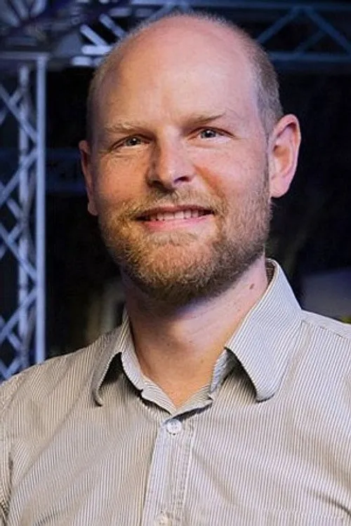 Harry Gregson-Williams ha trabajado con Will Becher en 1 ocasiones