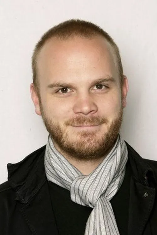 Will Champion interpretando a 