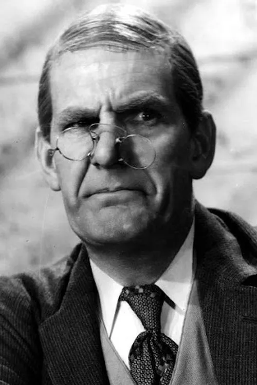 Will Hay interpretando a Sergt. Dudfoot