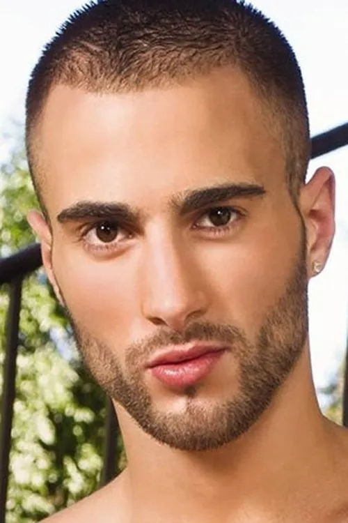 Issac Jones ha trabajado con Will Helm en 4 ocasiones