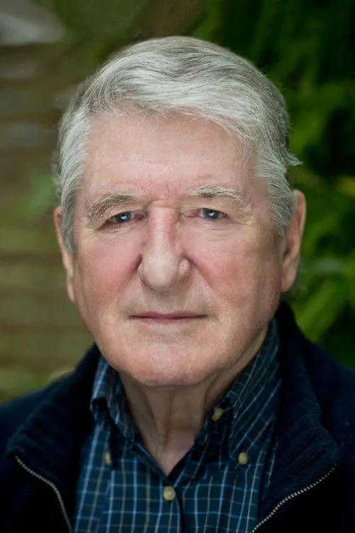 Pravesh Kumar ha trabajado con William Maxwell en 1 ocasiones