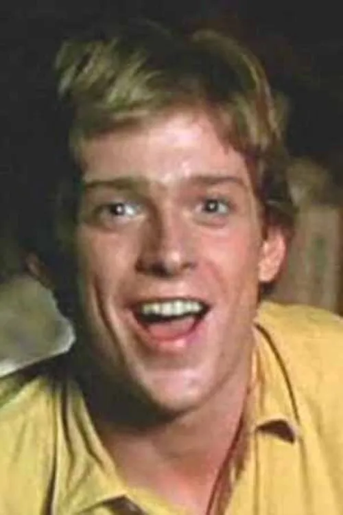 Willie Adams interpretando a Barry (archived audio)