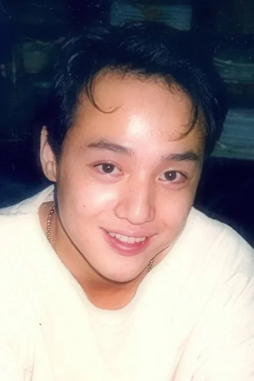 Willie Chi interpretando a Fong Sai Yuk