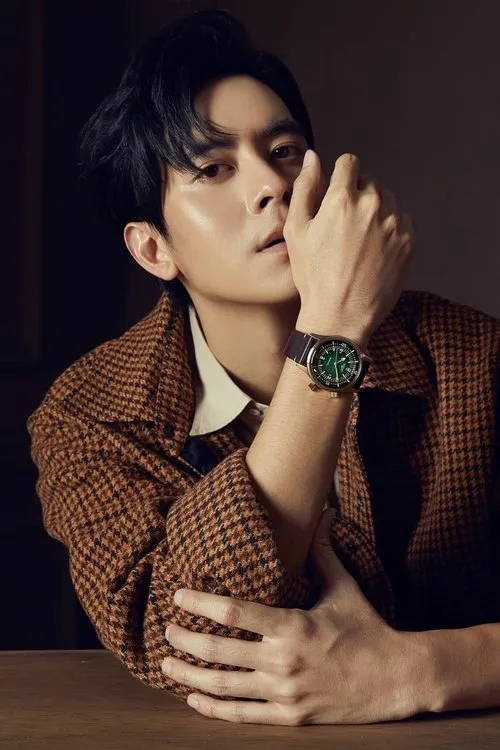 Qasrina Karim ha trabajado con Wilson Lee en 1 ocasiones