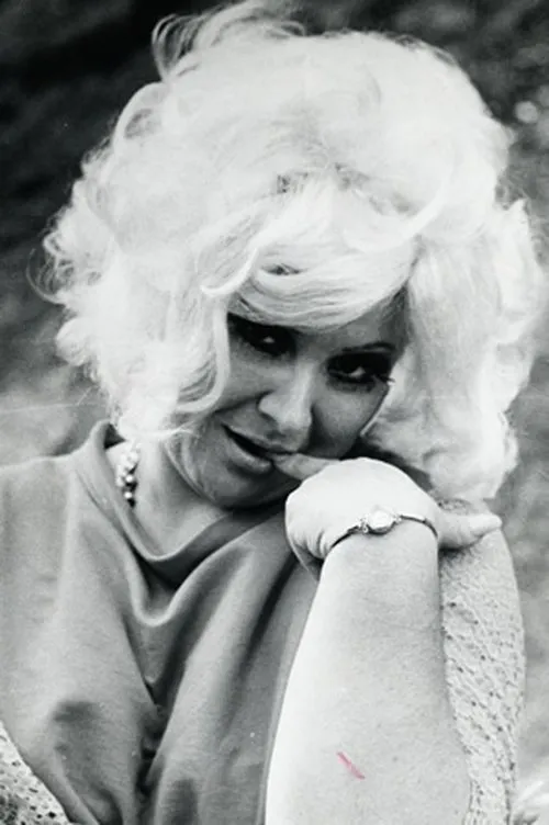 Serafim Gonzalez ha trabajado con Wilza Carla en 2 ocasiones