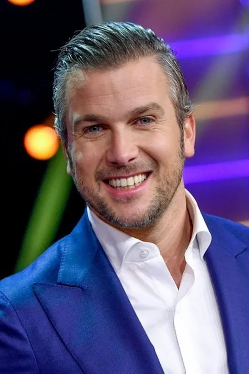 Winston Gerschtanowitz — personaje: Host