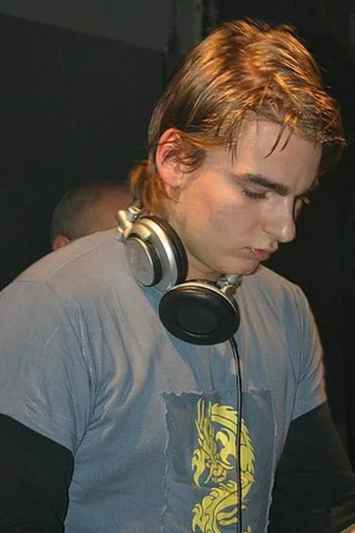 Headhunterz ha trabajado con Wouter Janssen en 3 ocasiones