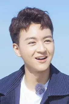 Wu Yuqing en su biografía y filmografía