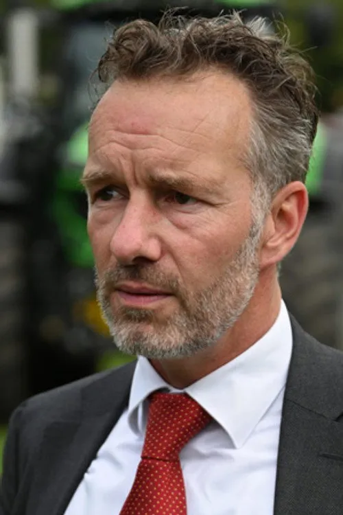 Bas van 't Hoff ha trabajado con Wybren van Haga en 1 ocasiones