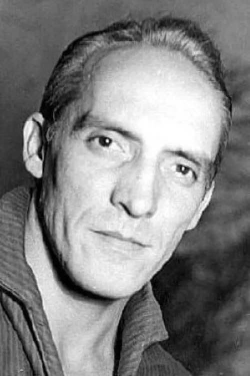 Xandó Batista interpretando a Onofre