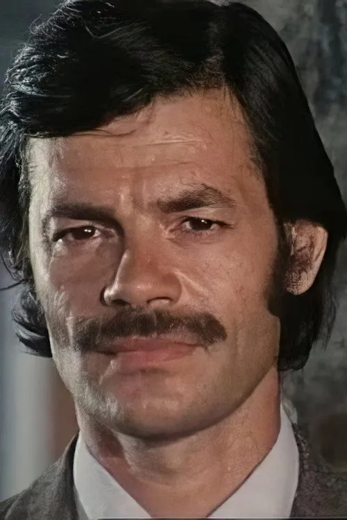 Xavier Fonty interpretando a Michel Dieudonné