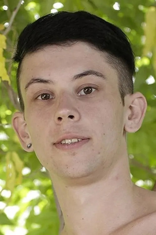 Ollie Blue ha trabajado con Xavier Sibley en 2 ocasiones