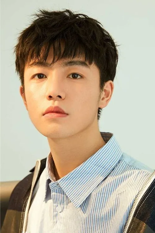 Xia Zhiyuan — personaje: Li Donghao