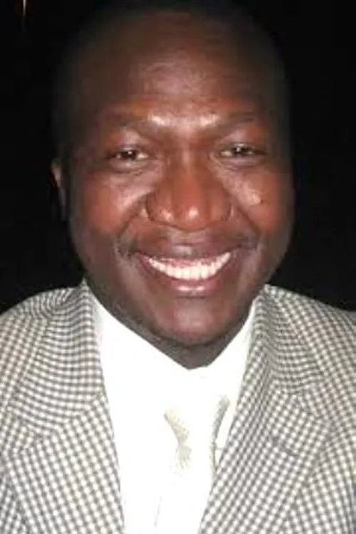 Neil McCarthy ha trabajado con Xolani Mali en 1 ocasiones