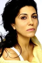 Johnny Mez ha trabajado con Yaffit Hallely en 1 ocasiones