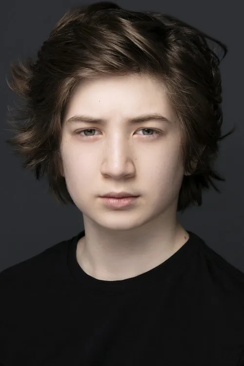 Yalgın Yeter interpretando a Serkan