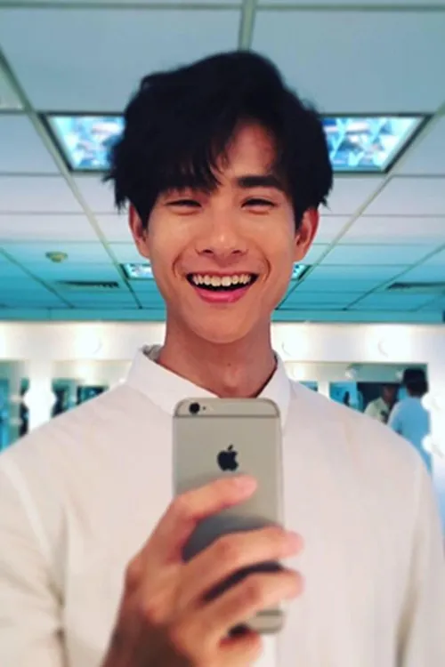 Yan-Ze Lu — personaje: Chiu Tzu-hsuan