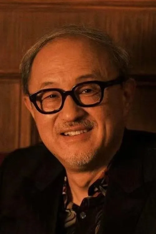 Yang Xinming — personaje: ???