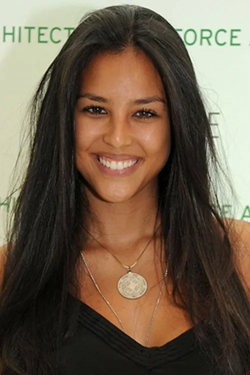 Foto de perfil del actor Yanna Lavigne en el reparto