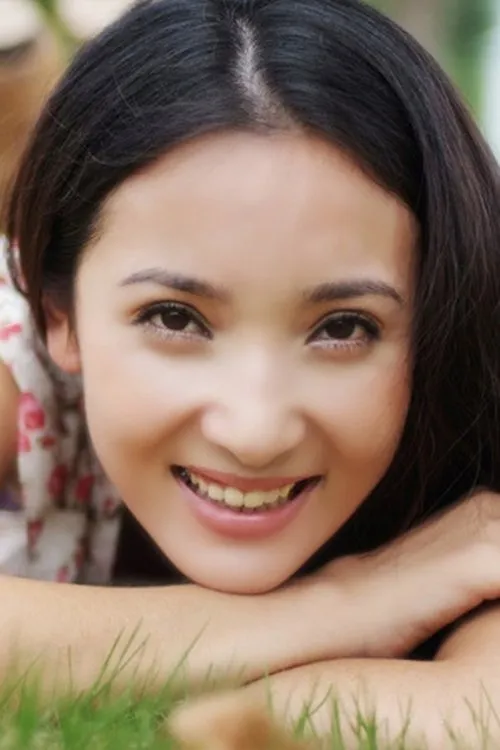 Yansu Wang — personaje: Chen Jin Ding