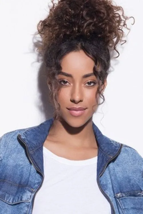 Nicolas Ahnert ha trabajado con Yara Charry en 2 ocasiones