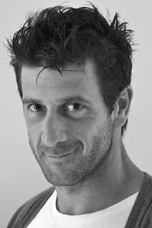 Aaron M Watson ha trabajado con Yasca Sinigaglia en 1 ocasiones