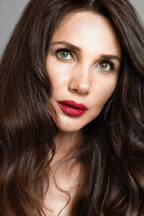 Yasemin Hadivent — personaje: Hayal