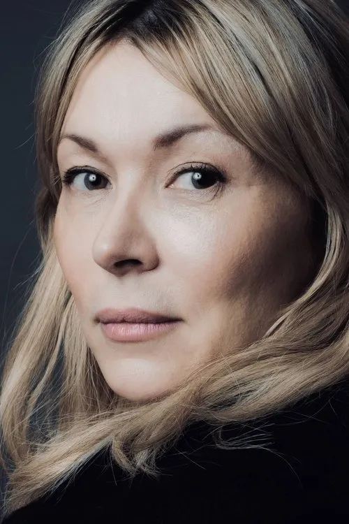 Damon Anthony Phillips Jerichow ha trabajado con Yasmine Garbi en 1 ocasiones