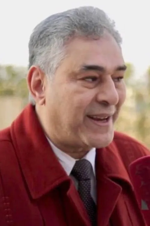 ياسر علي ماهر interpretando a