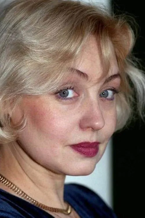 ??????? ????? ha trabajado con Yelena Shanina en 1 ocasiones