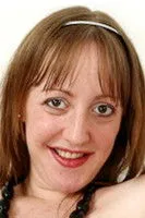 Vicky ha trabajado con Yelena en 1 ocasiones