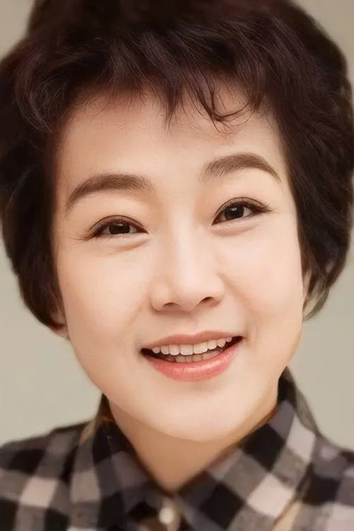 Yeon Woon-gyeong en su biografía y filmografía