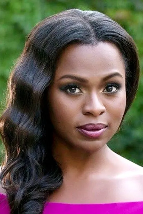 Brandon Larracuente ha trabajado con Yetide Badaki en 1 ocasiones