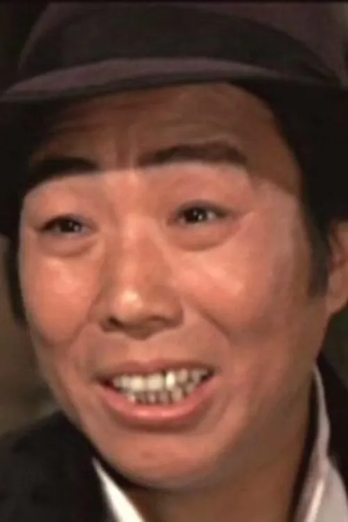 Fung Wong-Nui ha trabajado con Yi Fung en 1 ocasiones