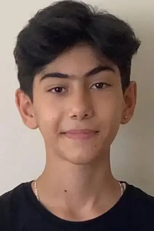 Yiğit Arda Tan en su biografía y filmografía