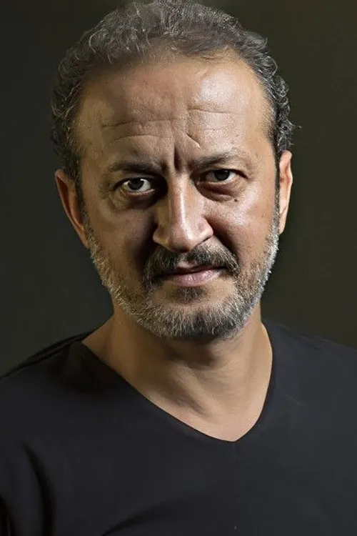 Ece Bagci ha trabajado con Yıldırım Gücük en 1 ocasiones