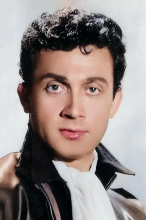 Yılmaz Duru interpretando a Kefli Iskender