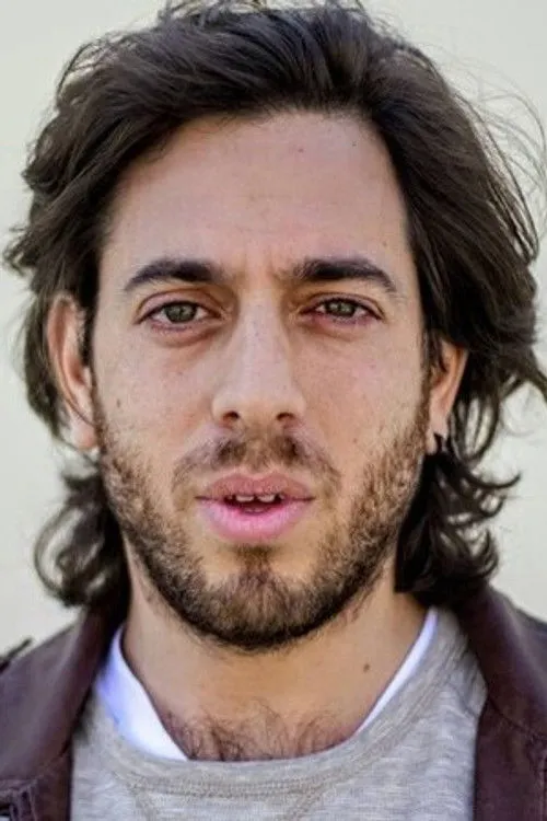 Matthew Arbuckle ha trabajado con Yishai Aminoff en 1 ocasiones