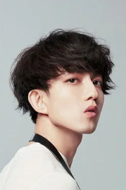 Cass Phang ha trabajado con Yoga Lin en 1 ocasiones