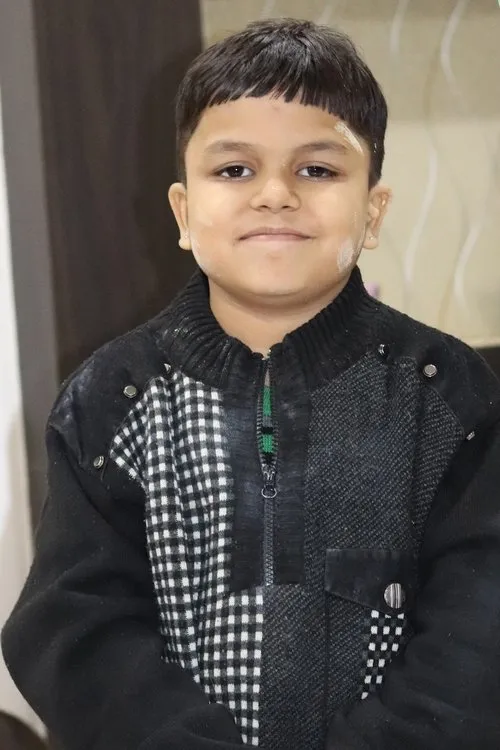 Jitendra Raghuwanshi ha trabajado con Yogendra Prajapati en 1 ocasiones