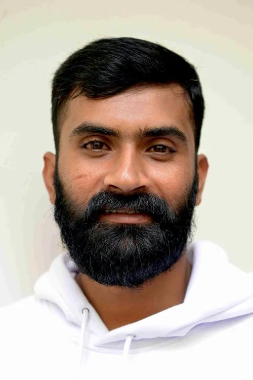 Yogesh interpretando a Natesha