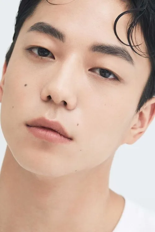 Yoo Jang-hee en su biografía y filmografía