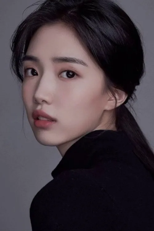 Yoon Seo-ah en su biografía y filmografía
