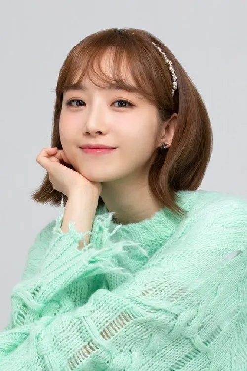 Yoon Tae-jin — personaje: Self