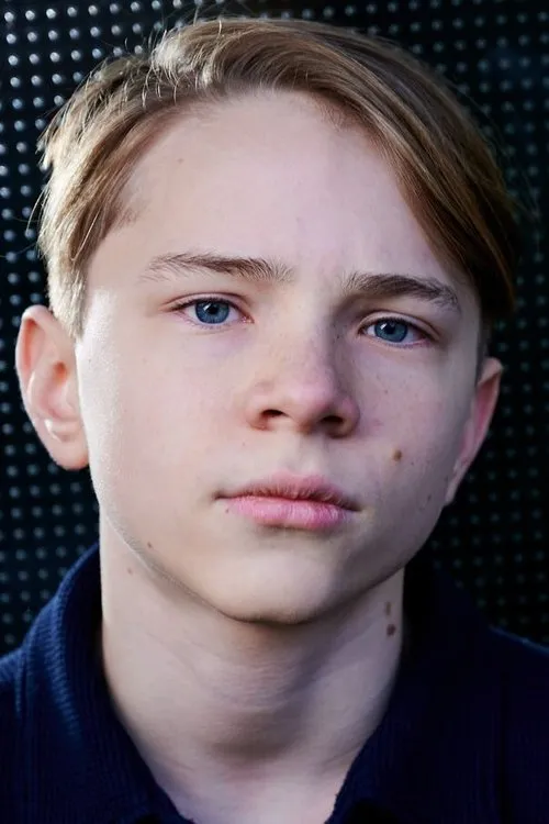 Yoran Leicher interpretando a Ben