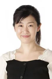 Yoshino Etsuyo en su biografía y filmografía